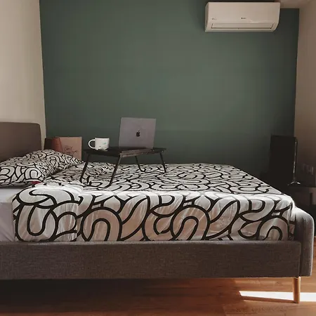 Cozy In Zografou, Close To Hospitals